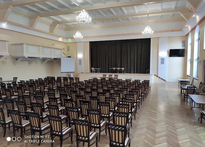 Hotel I Restauracja Admiral Legnica