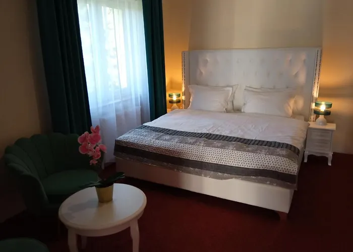 I Restauracja Admiral 3* Legnica