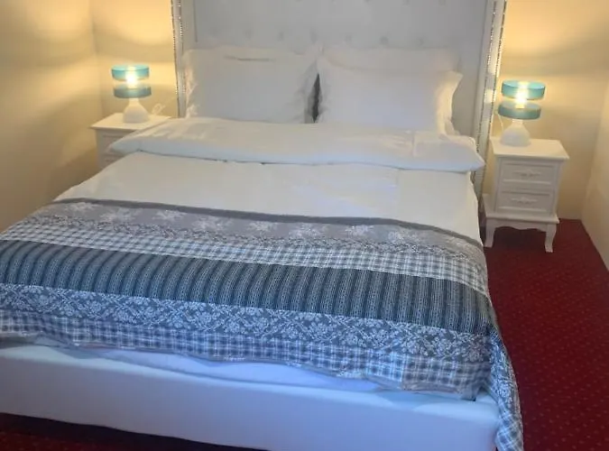 Hotel I Restauracja Admiral