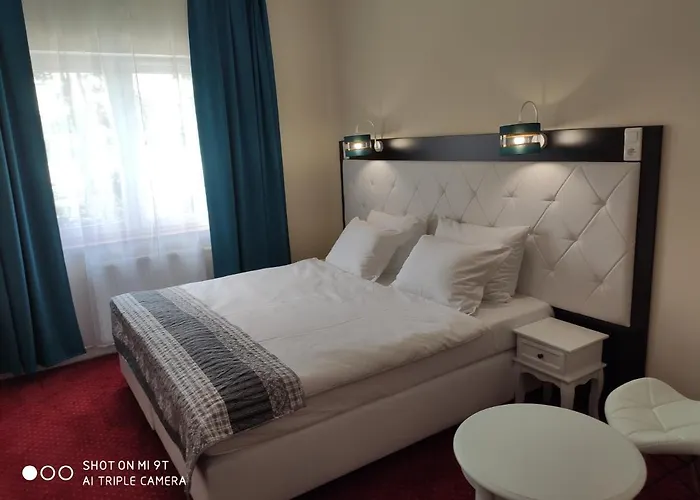 I Restauracja Admiral Legnica